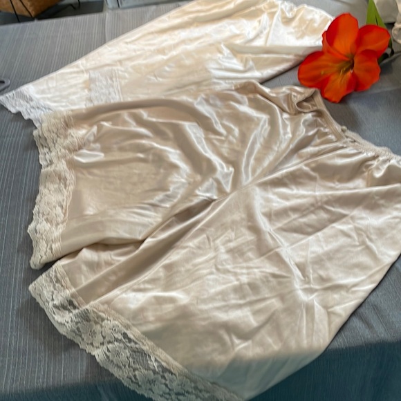 Two Capri-Style Slips - Picture 1 of 4